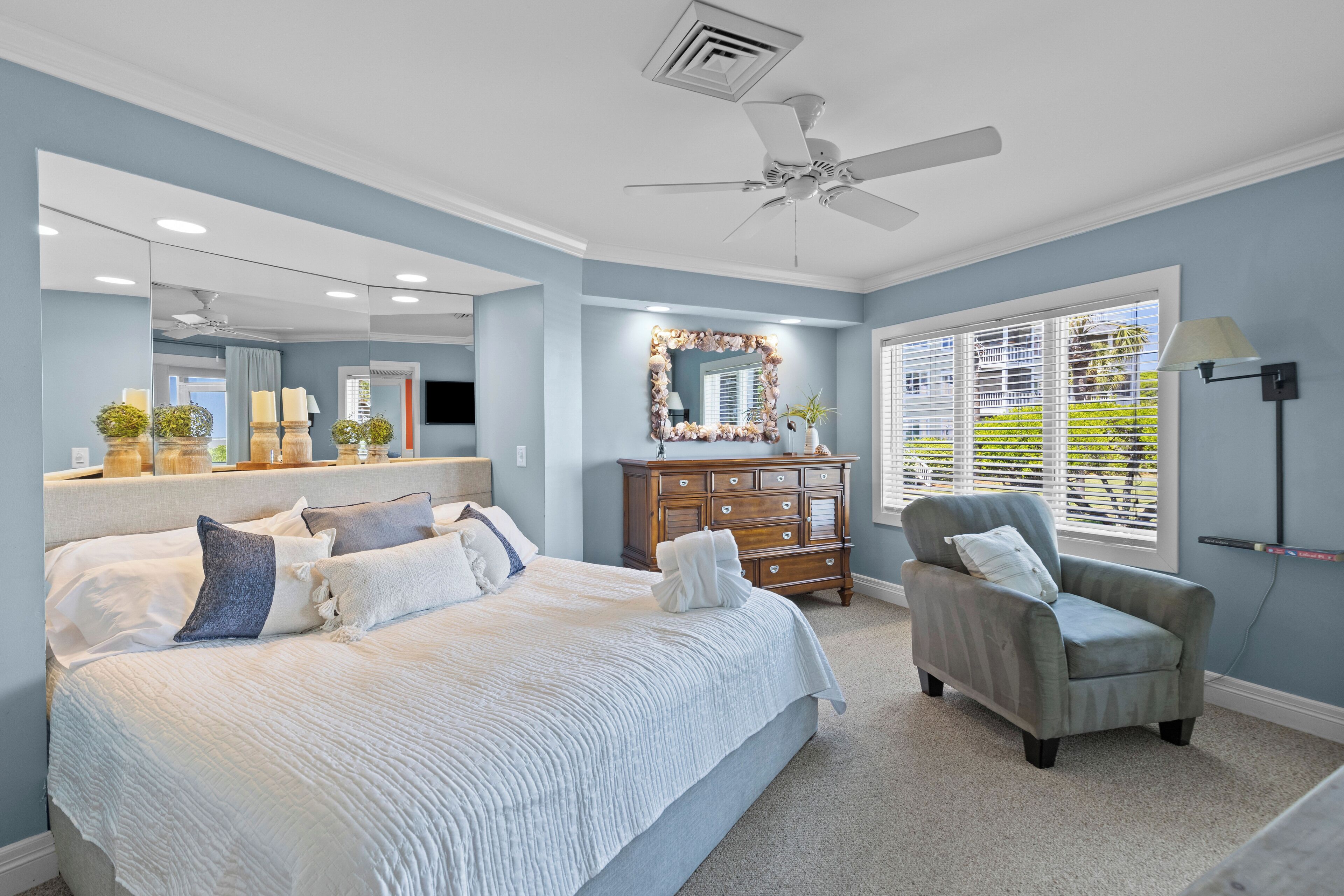 1 quarto, Wi-Fi de cortesia, roupa de cama