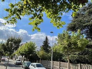 Enceinte de lâhĂ©bergement