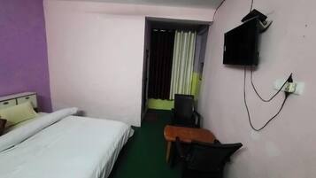 Family Single Room, Hill View