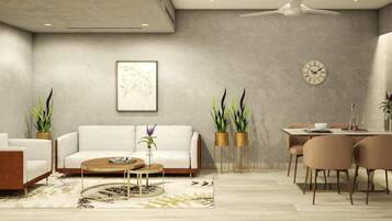 Suite | Desk, laptop workspace, soundproofing, free WiFi