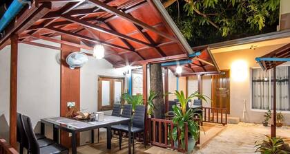 LA CASA VILLA