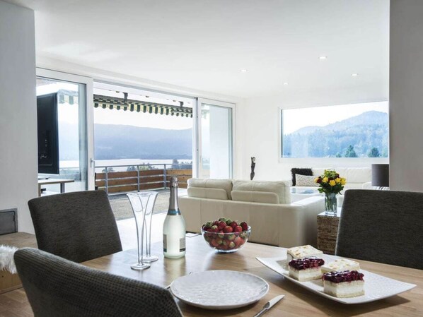 House | Tempat makan
