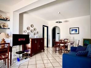 Smart TV, video games, books