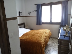 2 chambres, draps fournis