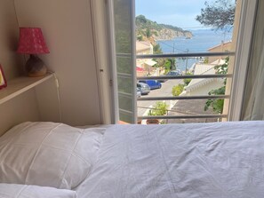 2 Schlafzimmer, Bügeleisen/Bügelbrett, WLAN, Bettwäsche