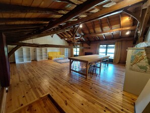 Interior - Rural gîte and equestrian stopover on an AB-certified ethological farm, in a peaceful setting (Cassagnabère-Tournas)