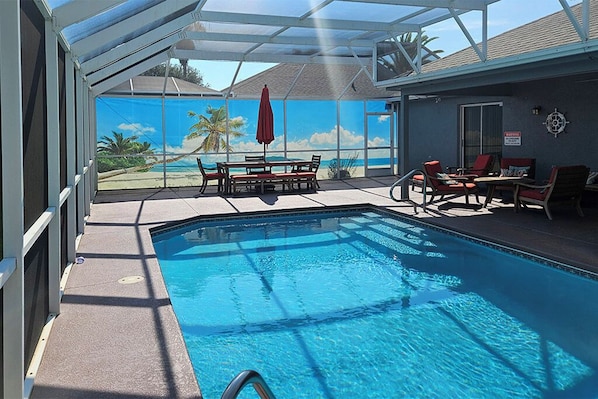 Outdoor pool, a heated pool