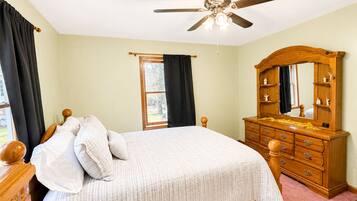 2 bedrooms, free WiFi, bed sheets