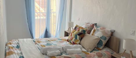 2 bedrooms, iron/ironing board, travel crib, free WiFi
