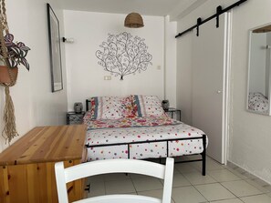 1 dormitorio, wifi, ropa de cama