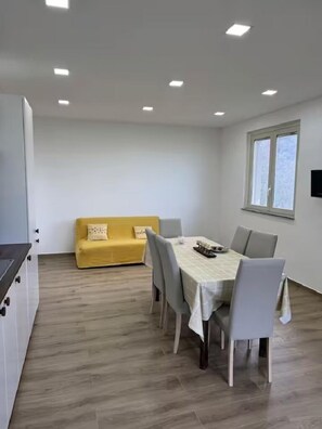 Dining - Southern Cross – Nature and Sea in Sicily, ideal for families and groups (Sicilia)