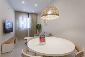 Interior - BAHIA Suite -apartamento- (Cádiz)