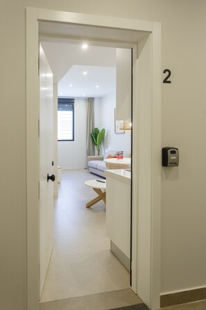 Interior - BAHIA Suite -apartamento- (Cádiz)