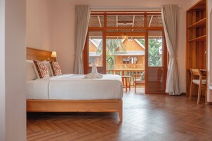 Egyptian cotton sheets, premium bedding, down comforters