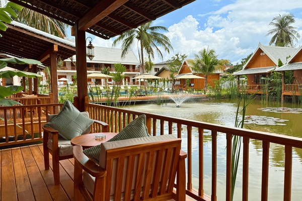 Bungalow Deluxe, 1 cama King size, vista al lago | Vista desde la habitación