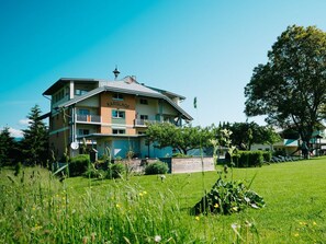 House | Exterior - - at Lake Faak Karglhof - Suite Mittagskogel (Finkenstein am Faaker See)