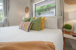 4 Schlafzimmer, Bügeleisen/Bügelbrett, WLAN, Bettwäsche