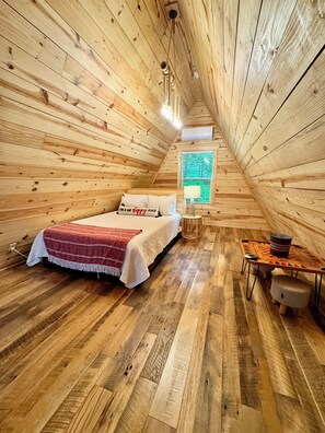 3 sovrum, skrivbord, strykjärn/strykbräda och gratis wi-fi