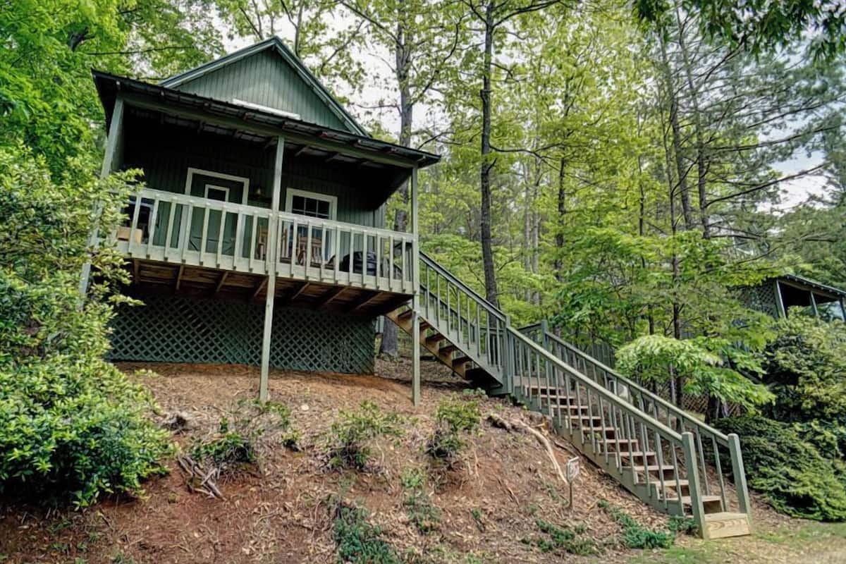 Cabin, 1 Bedroom, Vineyard View | Blackout curtains, individually decorated, individually furnished