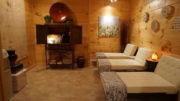 Sauna, body treatments, hydrotherapy, aromatherapy, hot stone massages