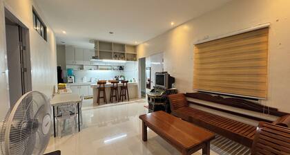 Charming 1-bedroom house in fabulous Sariaya with WiFi, AC