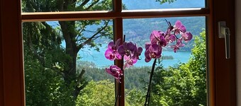 Villa Sara - your oasis of peace with a view of Lake Wörthersee and the mountains