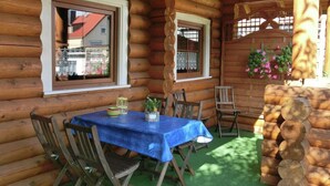 House | Outdoor dining - Exclusive Holiday log Cabin in Dankerode (Harzgerode)