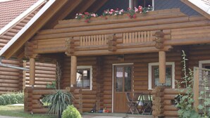 House | Exterior - Exclusive Holiday log Cabin in Dankerode (Harzgerode)