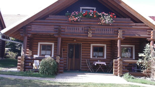 House | Exterior - Exclusive Holiday log Cabin in Dankerode (Harzgerode)