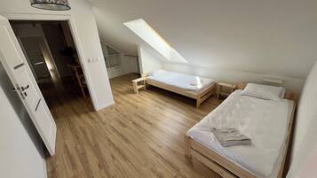 5 chambres, fer et planche Ă repasser, Wi-Fi, draps fournis