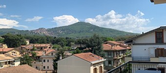 Cozy apartment 2 steps from Rome finely renovated and equipped