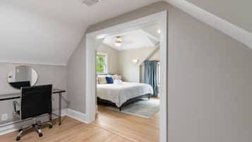 3 chambres, fer et planche à repasser, Wi-Fi gratuit