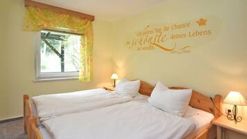 1 bedroom, individually furnished