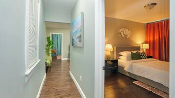 3 bedrooms, in-room safe, iron/ironing board, travel crib