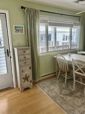 Interior - Beautiful 3 Bedroom condo, one block from beach, in center of Sea Isle City (Sea Isle City)
