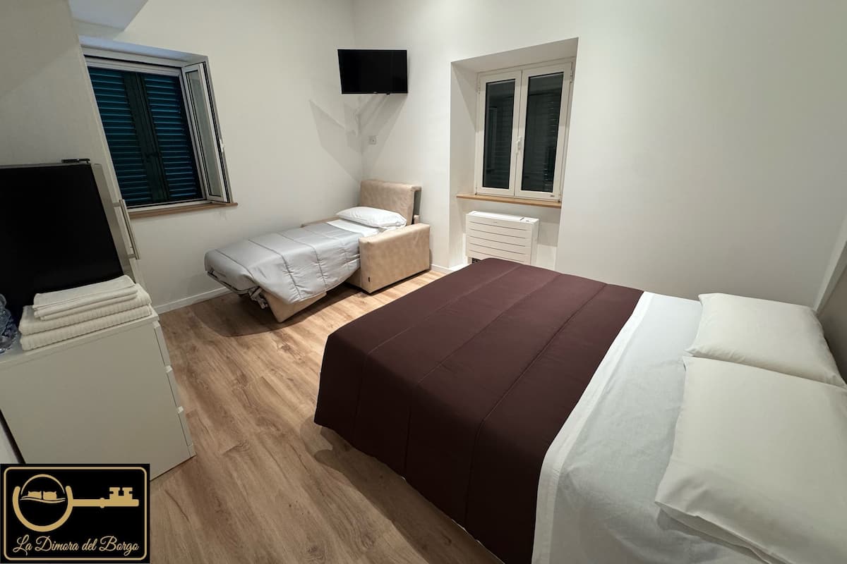 4 habitaciones y wifi gratis
