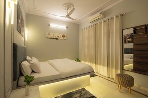 2 slaapkamers, een strijkplank/strijkijzer, wifi, beddengoed