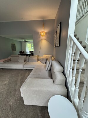 Smart TV, fireplace, books