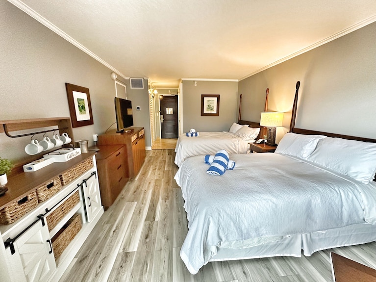 4 Star Beachfront Resort. Ac. Lanai. Restaurant. Pool. Gym. Spa. - Kauai, HI
