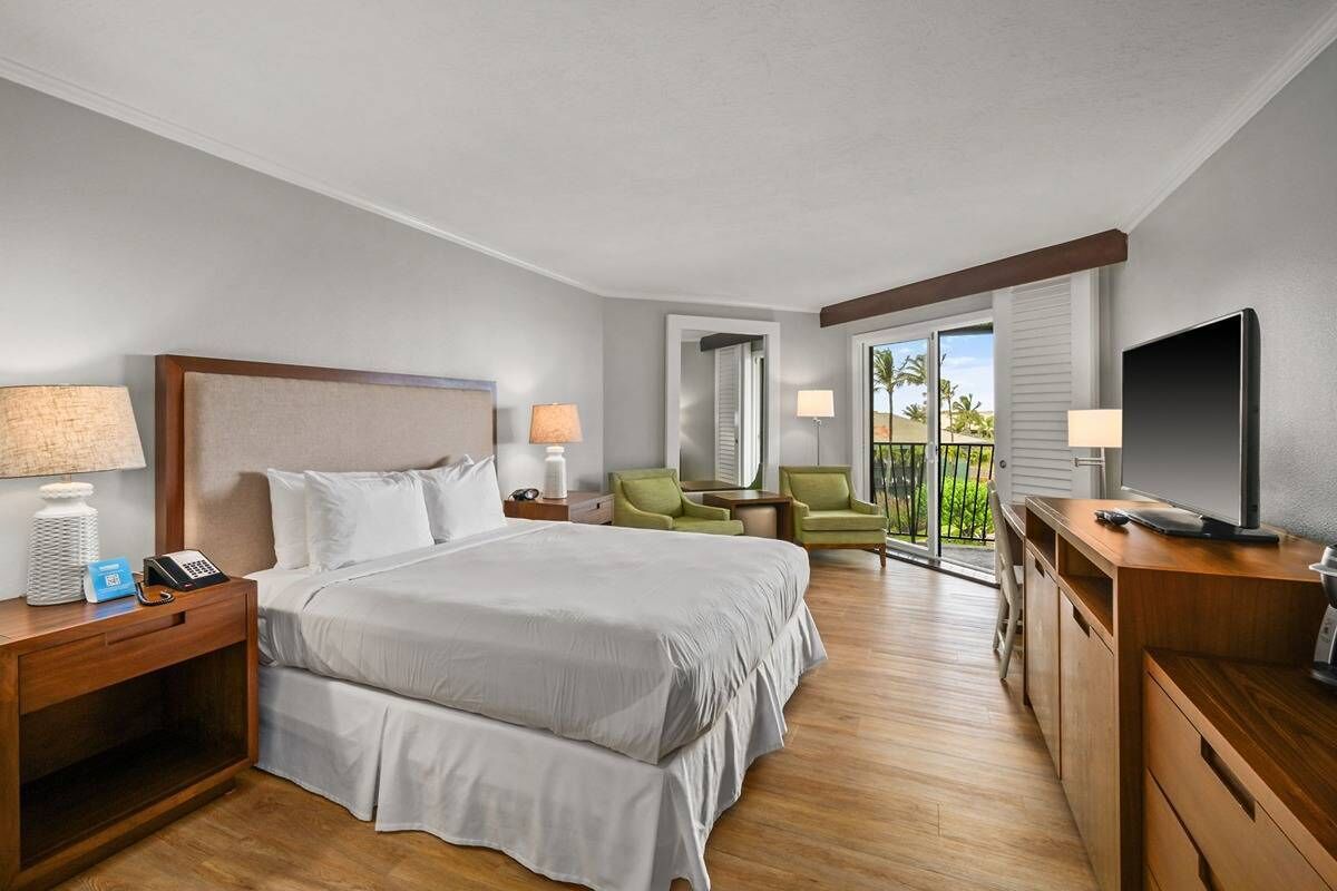 1 slaapkamer, een kluis op de kamer, een strijkplank/strijkijzer, wifi