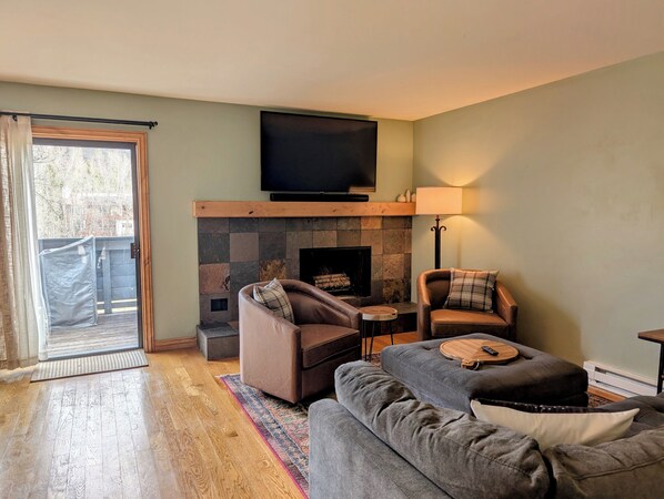 TV connectée, cheminée