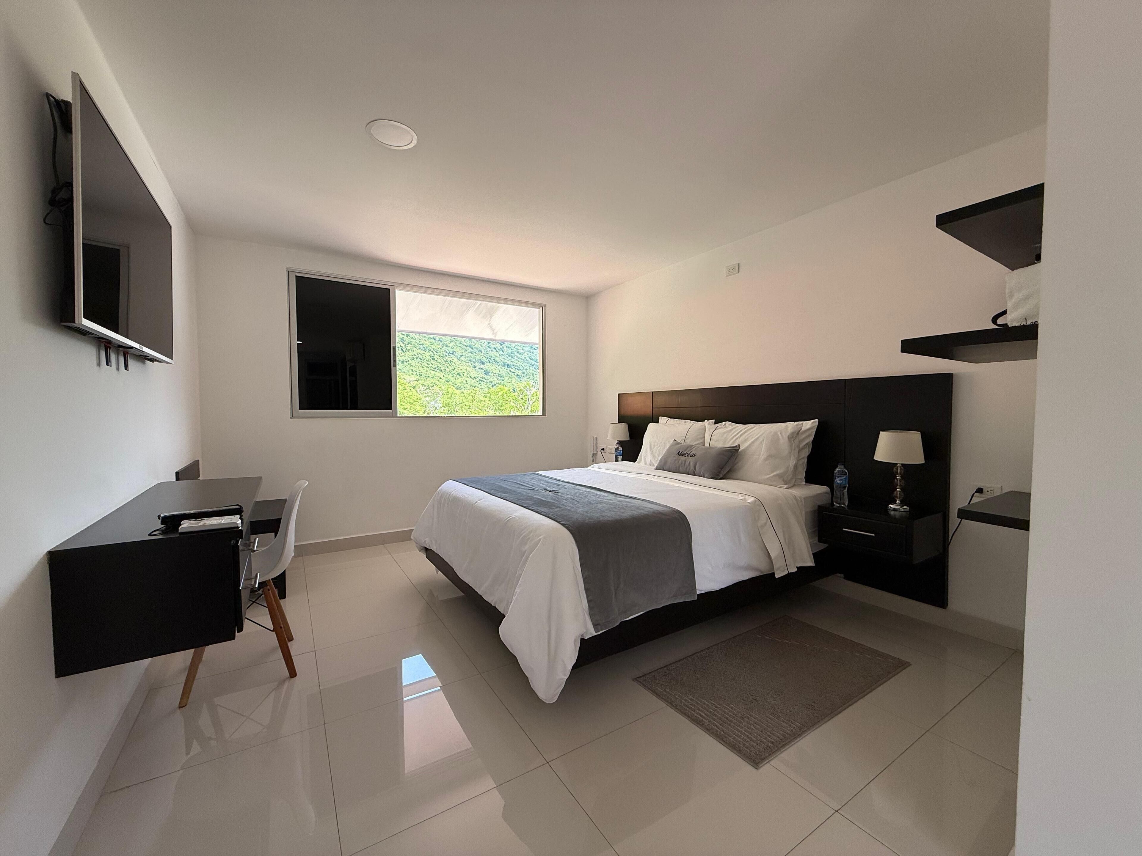 Luxury Double Room, Pool View