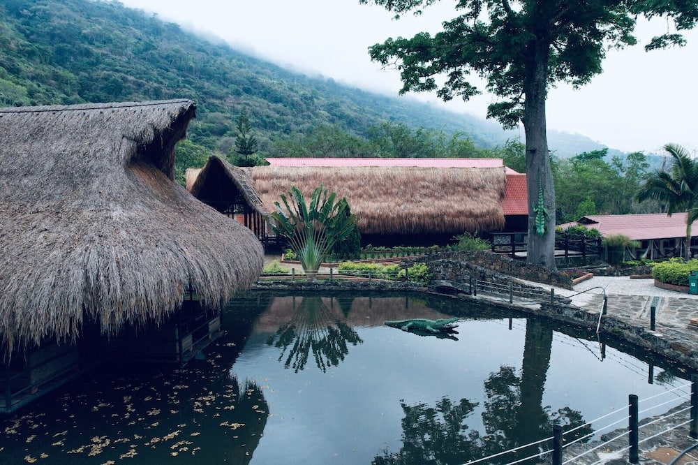 MALOKAS RESORT