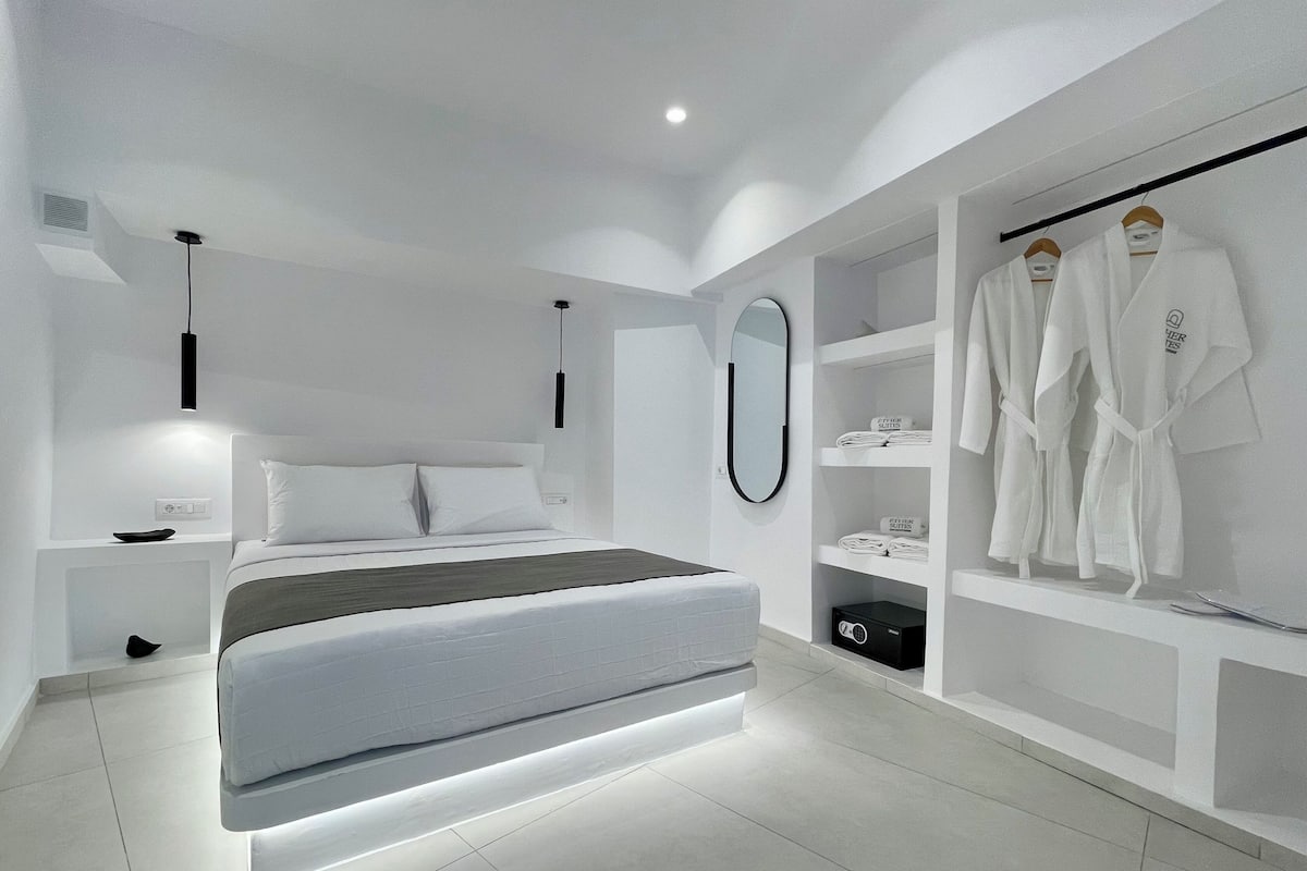 Luxury-Suite, Meerblick | 2 Schlafzimmer, hochwertige Bettwaren, Betten mit Memory-Foam-Matratzen