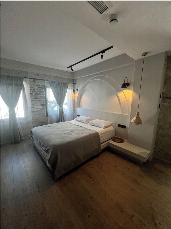 Triple Room, City View | Free WiFi - NisUrla (Urla)