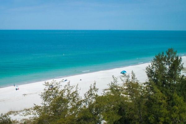 Ligstoelen, strandlakens