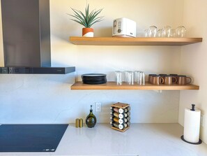 Fridge, microwave, oven, stovetop - Scenic Desert Oasis w/ Private Hot Tub + Mountain Views + Fire Pit + BBQ (Joshua Tree)