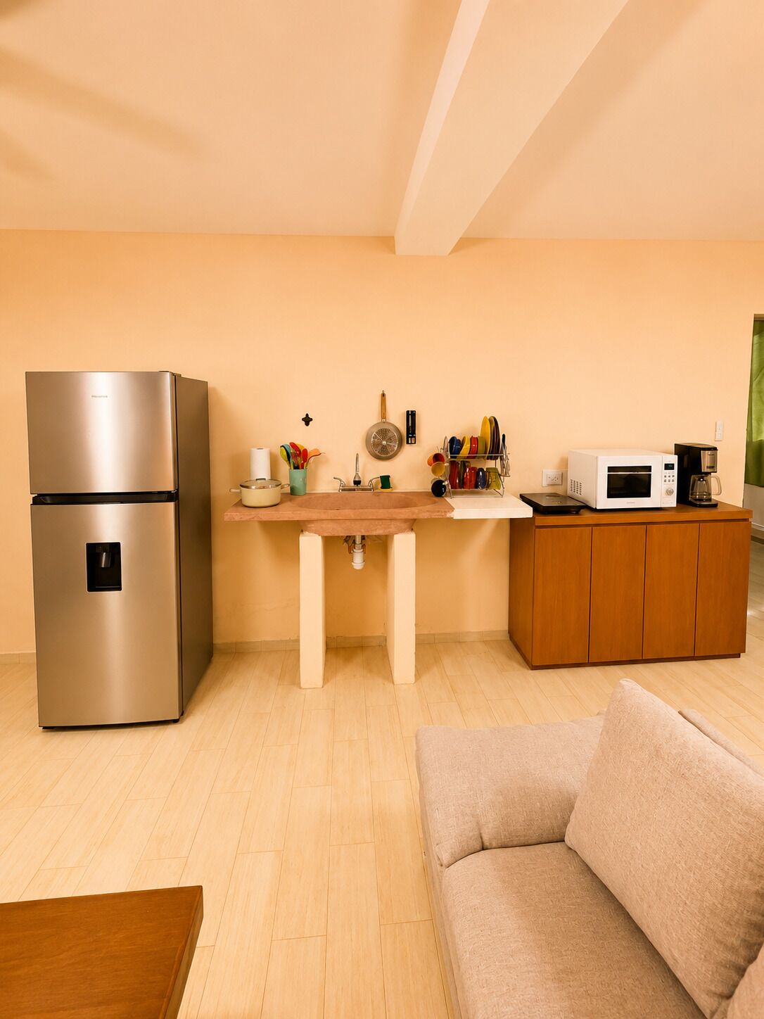 Royal Suite | Private kitchen | Mini-fridge, microwave, oven, stovetop