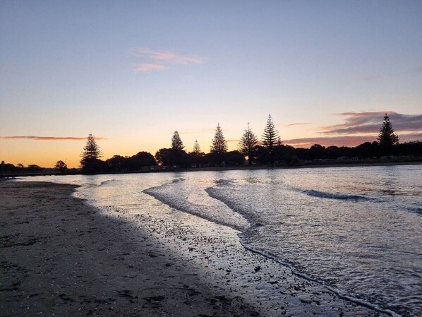 Beach - Nathas' Nest - A small, very cosy and completely private comfortable space. (Red Beach)