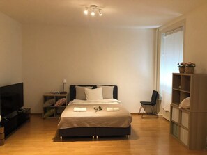 1 soverom, wi-fi og sengetøy